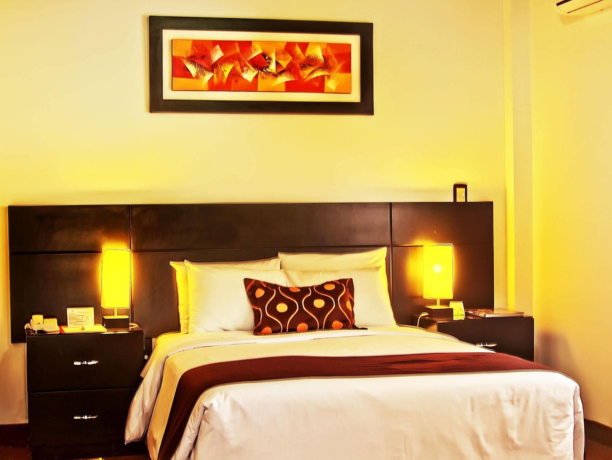 Hotel Ferre De Ville Lima Luaran gambar